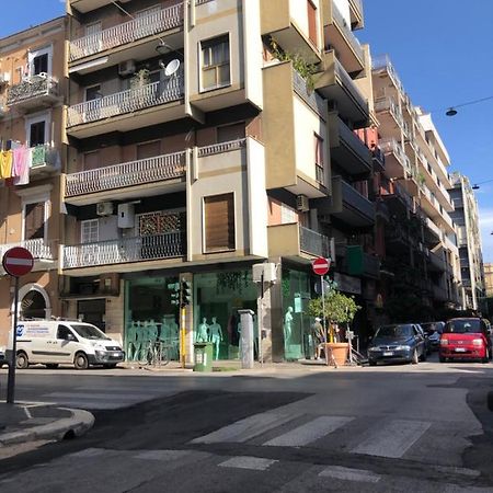 Sweet Bari Apartment By Apulia Accommodation Ngoại thất bức ảnh